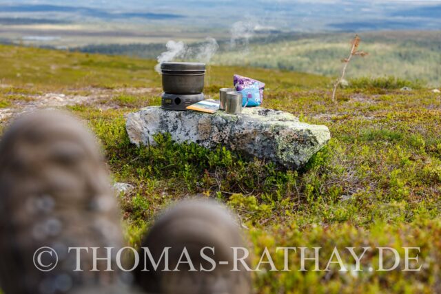 Fika auf einer Fjällwanderung in der schwedischen Provinz Dalarna